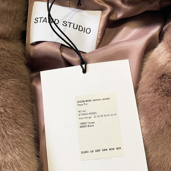 NEW STAND STUDIO Faux Fur Coat, "Janice", One Size - Picture 9 of 12